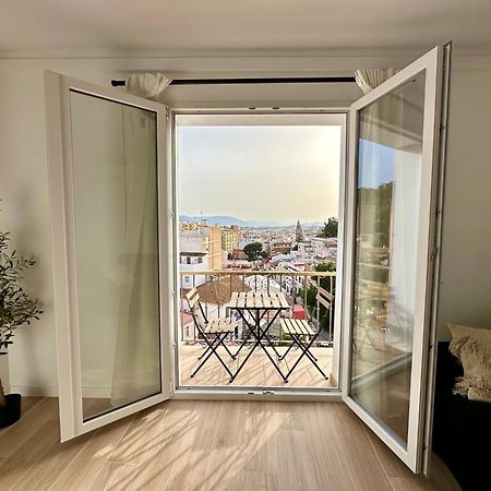 Atico Con Solarium Y Bbq Cerca Del Centro 6 Pax Málaga Exterior foto