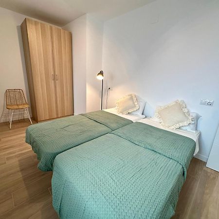 Atico Con Solarium Y Bbq Cerca Del Centro 6 Pax Málaga Exterior foto