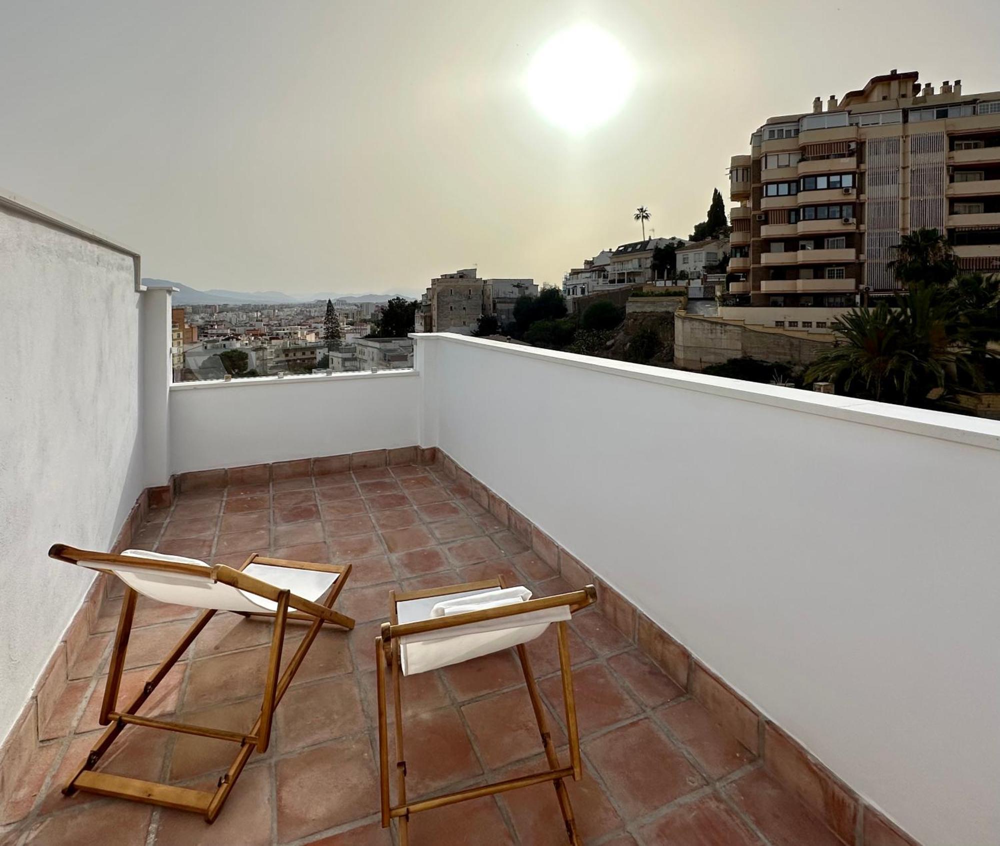 Atico Con Solarium Y Bbq Cerca Del Centro 6 Pax Málaga Exterior foto